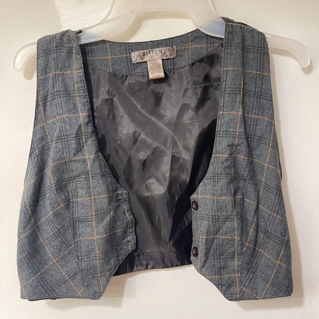 Bitten Sara Jessica Parker Grey Vest